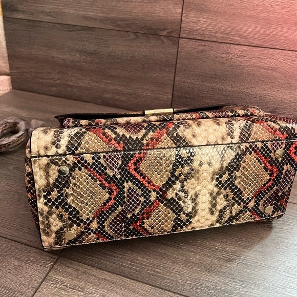 Fiorelli Flynn Satchel in Snake Emboss bag - Picture 9 of 11